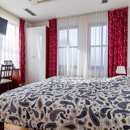Guest House Isabel Zagreb Extérieur photo