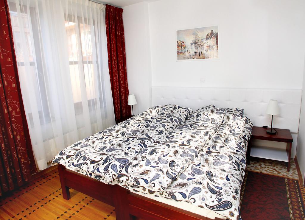 Guest House Isabel Zagreb Extérieur photo